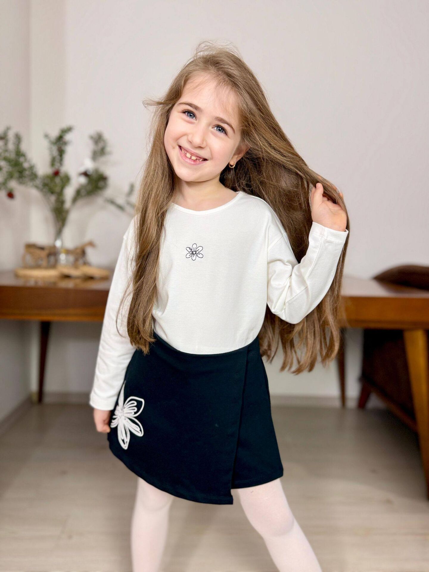 P 26-112 NAKIŞLI ŞORT ETEKLİ 2 Lİ KIZ TAKIM