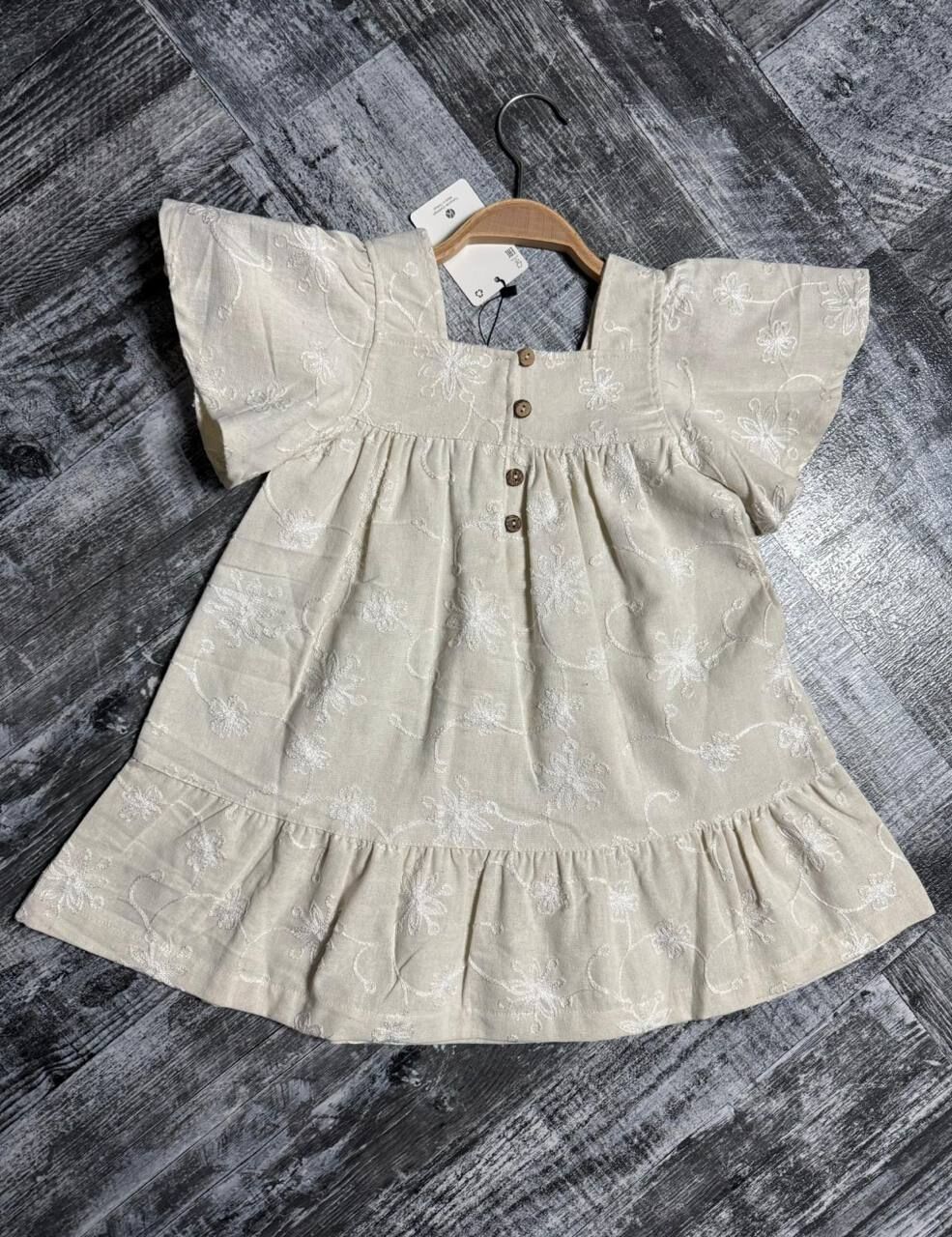 P 26-146 BRODELİ KETEN KUMAŞ  KIZ ELBİSE